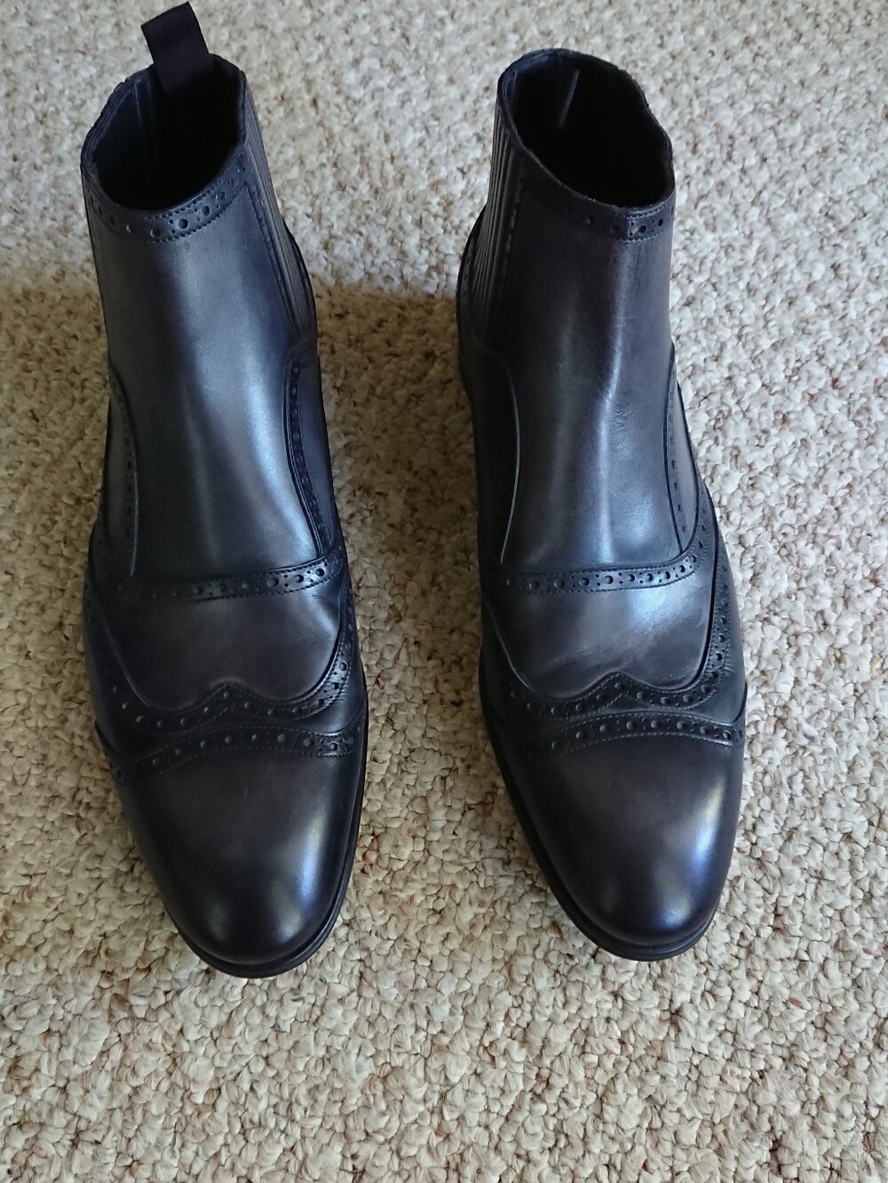 Dolce & Gabbana polished ankle boots in dark gray size 9-9.5